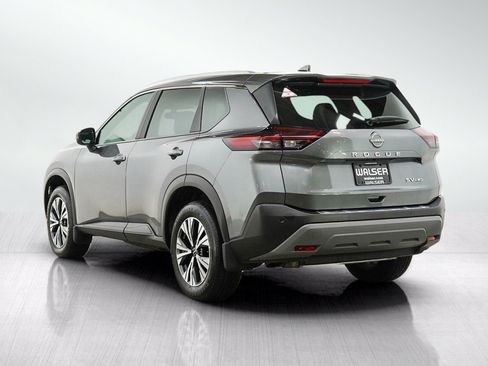 Used 2023 Nissan Rogue SV w/ SV Premium B Package AWD/4WD image 3