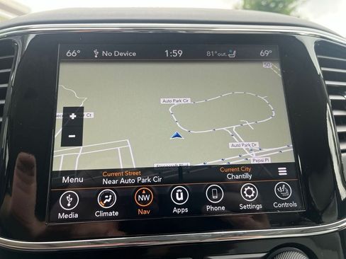 Used 2021 Jeep Grand Cherokee Summit AWD/4WD image 32