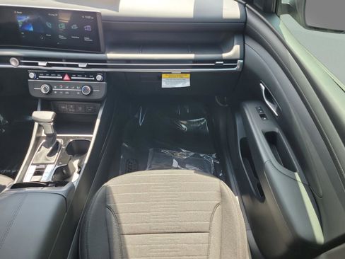 New 2026 Hyundai Santa Cruz SE image 14