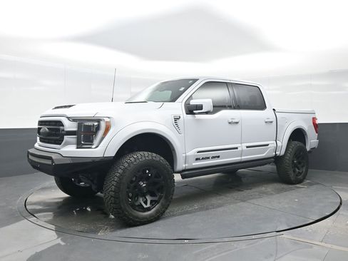 Used 2022 Ford F150 Lariat w/ Equipment Group 502A High AWD/4WD image 2