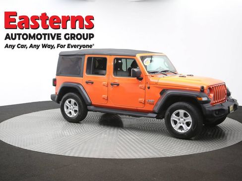 Used 2018 Jeep Wrangler Unlimited Sport S AWD/4WD image 46