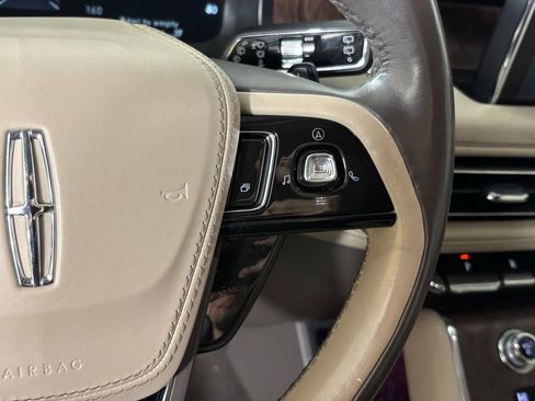 Used 2020 Lincoln Aviator Reserve w/ Elements Package Plus image 20