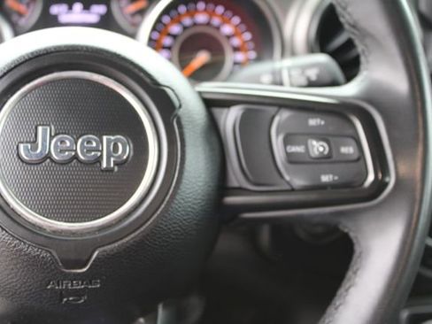 Used 2023 Jeep Wrangler Unlimited Sport AWD/4WD image 15