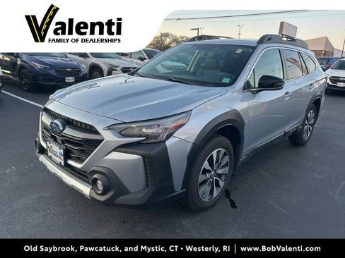 Used 2023 Subaru Outback Limited image 1