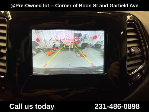 Used 2021 Jeep Compass Latitude AWD/4WD image 25