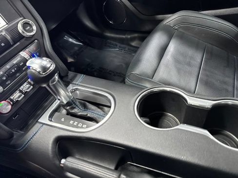 Used 2019 Ford Mustang GT Premium w/ GT Performance Package RWD image 21
