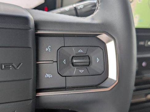 Used 2025 GMC Hummer EV 2X w/ LPO, Sport Package AWD/4WD image 23