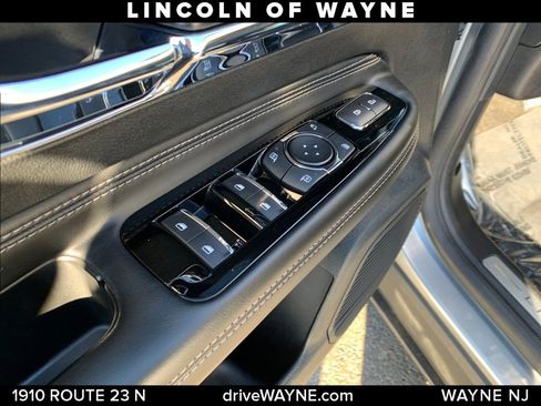 Certified 2021 Lincoln Corsair AWD w/ Equipment Group 101A image 14