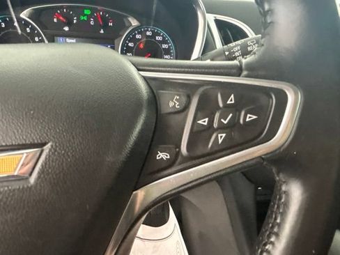 Used 2022 Chevrolet Equinox LT FWD image 14