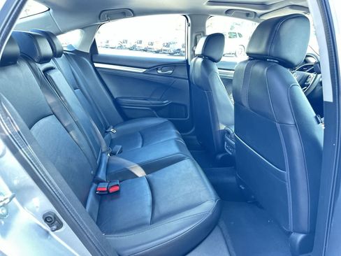 Used 2020 Honda Civic Touring image 16