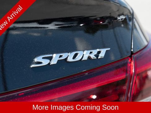 Used 2024 Honda Civic Sport image 12