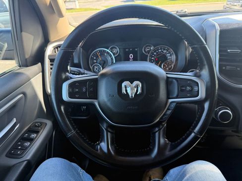 Used 2020 RAM 1500 Big Horn AWD/4WD image 12