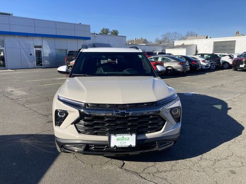 New 2026 Chevrolet TrailBlazer ACTIV w/ Convenience Package image 2