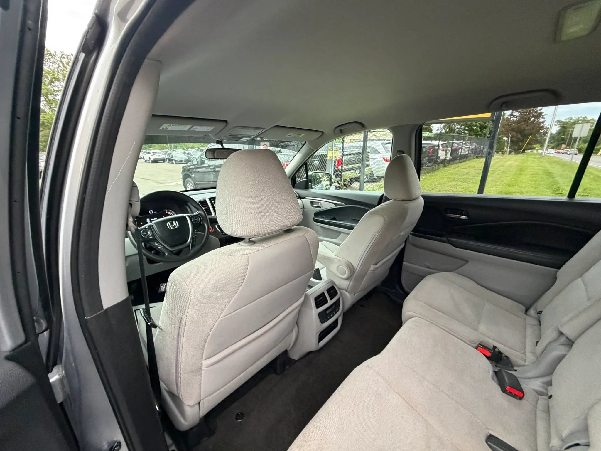 Used 2016 Honda Pilot EX image 19