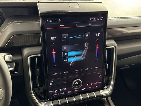 New 2026 GMC Yukon Elevation w/ Elevation Premium Package image 21