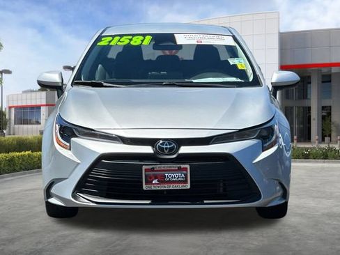 Certified 2023 Toyota Corolla LE FWD image 11