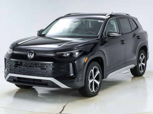 New 2026 Volkswagen Tiguan SE image 39