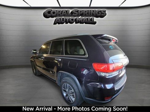 Used 2019 Jeep Grand Cherokee Limited image 3