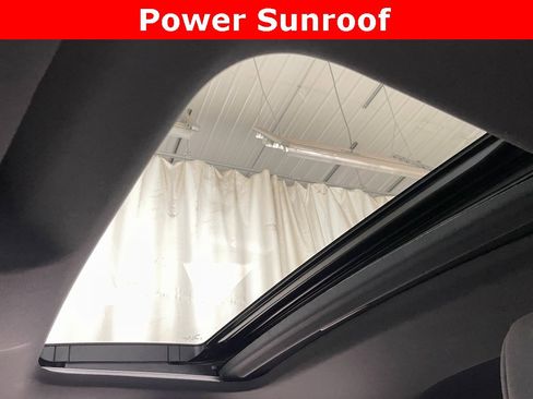 Used 2025 Honda Civic Sport image 4