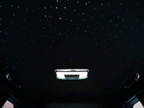 Certified 2023 Rolls-Royce Cullinan AWD/4WD image 19