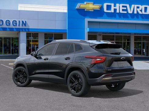 New 2026 Chevrolet Trax ACTIV w/ Driver Confidence Package FWD image 3