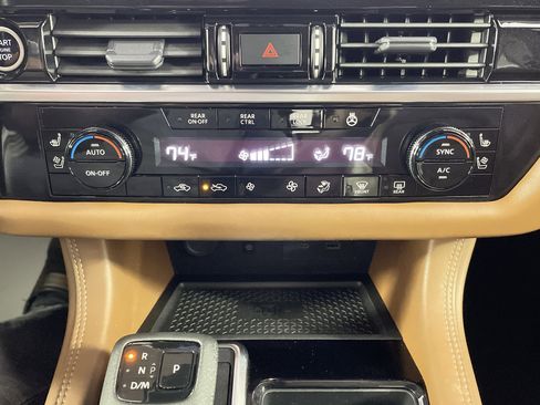 Used 2023 Nissan Pathfinder Platinum w/ Cargo Package image 27