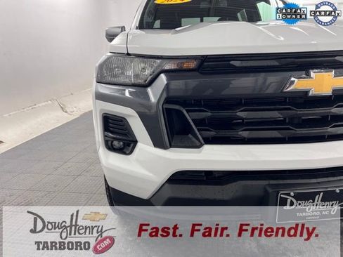 Used 2024 Chevrolet Colorado LT w/ LT Convenience Package II image 12