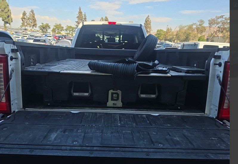 Used 2024 Ford F350 Lariat w/ Sport Appearance Package AWD/4WD image 5