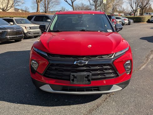 Certified 2023 Chevrolet Blazer LT w/ Midnight/Sport Edition image 3