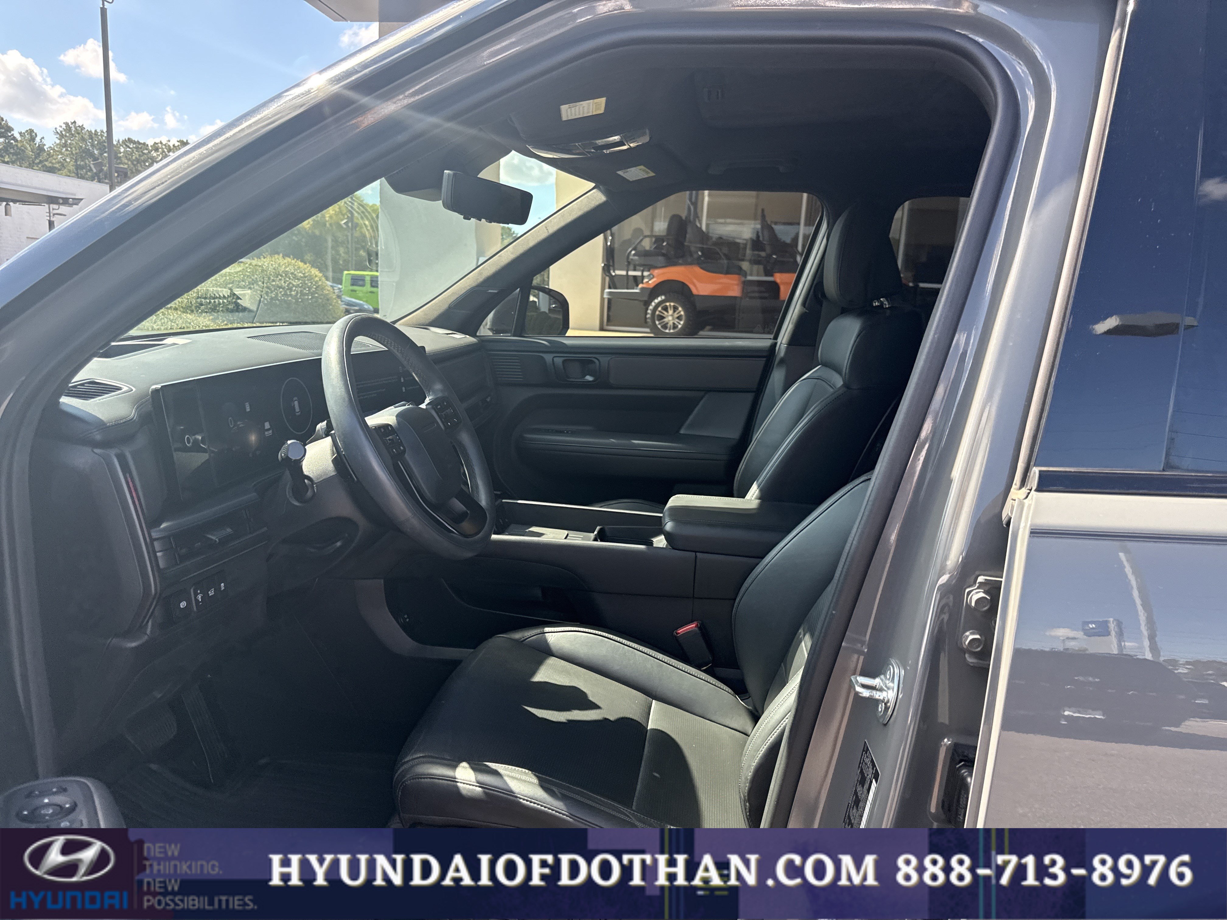 Certified 2025 Hyundai Santa Fe Calligraphy AWD/4WD image 11