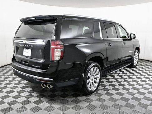 Used 2023 Chevrolet Suburban Premier image 25