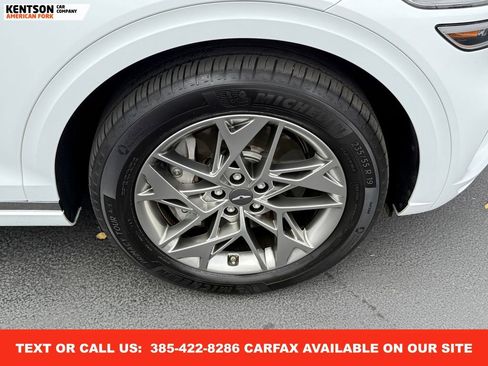 Used 2025 Genesis GV70 2.5T image 16