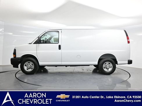 New 2026 Chevrolet Express 2500 w/ Driver Convenience Package RWD image 38