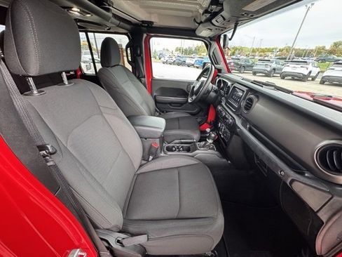 Used 2020 Jeep Gladiator Sport w/ Quick Order Package 24S image 42