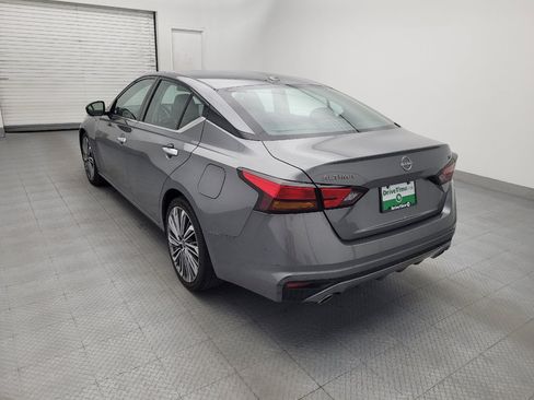 Used 2023 Nissan Altima 2.5 SL FWD image 5