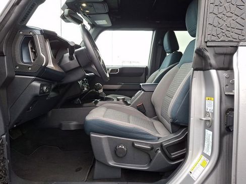 Used 2022 Ford Bronco Outer Banks image 15