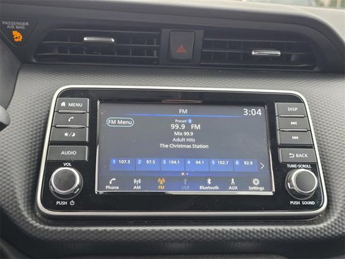 Used 2024 Nissan Kicks S image 14