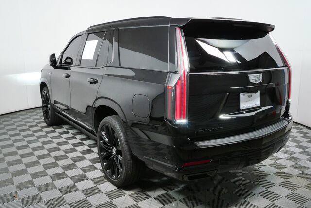 Certified 2026 Cadillac Escalade Platinum Sport w/ LPO, ONYX Package AWD/4WD image 30