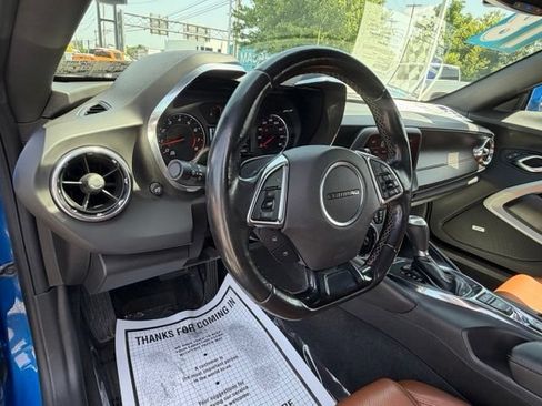 Certified 2018 Chevrolet Camaro LT RWD image 31