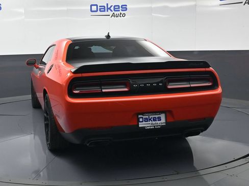 Used 2019 Dodge Challenger R/T Scat Pack w/ T/A Package RWD image 6