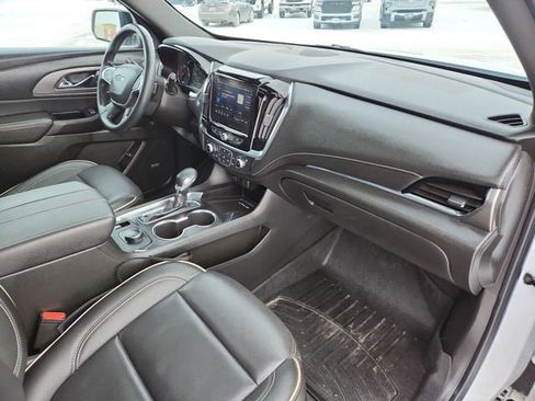 Certified 2023 Chevrolet Traverse Premier w/ Redline Edition image 30