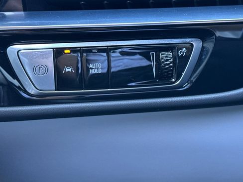 Certified 2024 Cadillac Lyriq Sport image 38