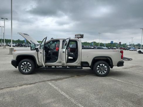 New 2026 Chevrolet Silverado 2500 Custom w/ Custom Value Package AWD/4WD image 29