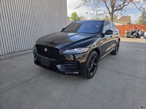 Used 2018 Jaguar F-PACE R-Sport AWD/4WD image 34