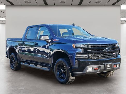 Used 2021 Chevrolet Silverado 1500 LT Trail Boss w/ Convenience Package II AWD/4WD image 1