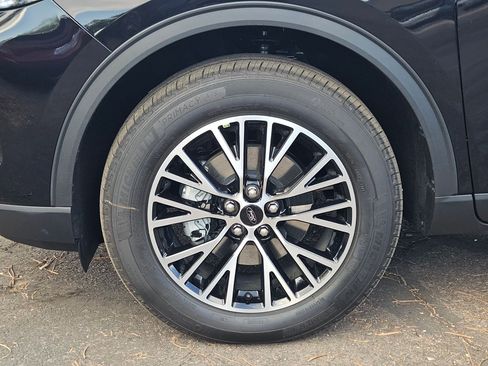 New 2025 Ford Escape SE w/ PHEV Premium Package image 7