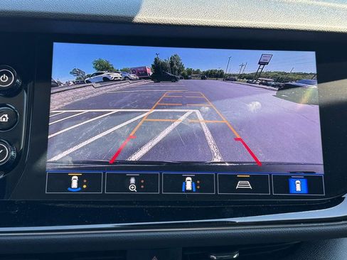 Used 2021 Buick Envision Avenir AWD/4WD image 24