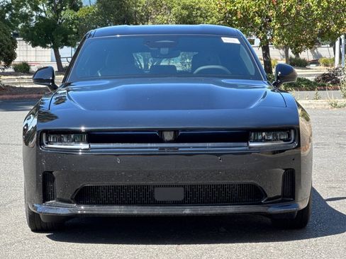 New 2025 Dodge Charger Daytona R/T w/ Quick Order Package 25M R/T AWD/4WD image 8