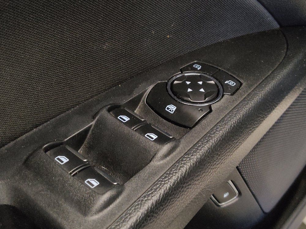 Used 2019 Ford Fusion SE FWD image 27