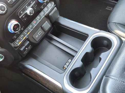 Used 2020 GMC Sierra 1500 Denali w/ Denali Ultimate Package image 17